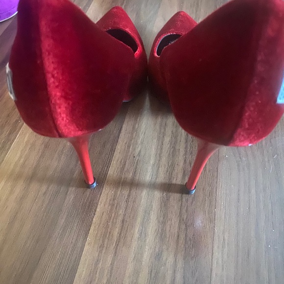 Moschino red shoes - Picture 10 of 14